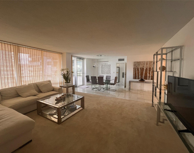 4280 Galt Ocean Drive - Photo Thumbnail 37