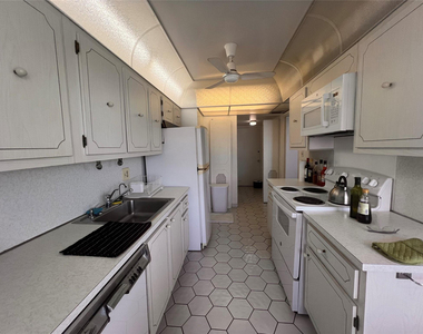 4280 Galt Ocean Drive - Photo Thumbnail 45