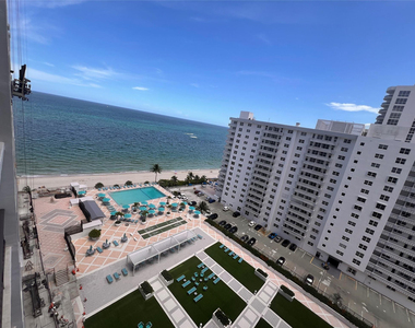 4280 Galt Ocean Drive - Photo Thumbnail 47