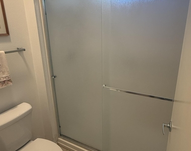 14518 W Heritage Drive - Photo Thumbnail 18