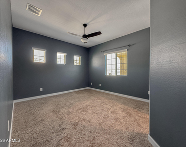 1367 S Country Club Drive - Photo Thumbnail 43