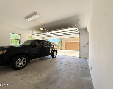 1367 S Country Club Drive - Photo Thumbnail 34