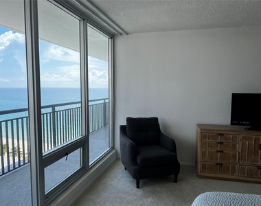 4280 Galt Ocean Drive - Photo Thumbnail 31