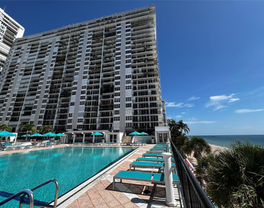 4280 Galt Ocean Drive - Photo Thumbnail 4