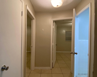951 Fra Mar Place - Photo Thumbnail 1