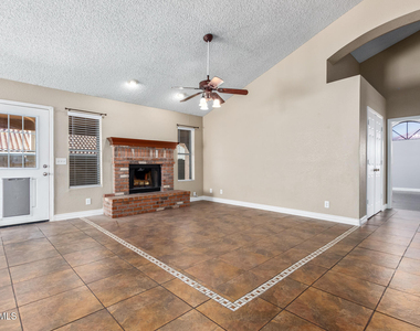 6601 E Presidio Street - Photo Thumbnail 5