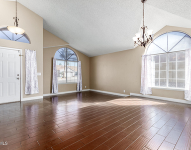 6601 E Presidio Street - Photo Thumbnail 7
