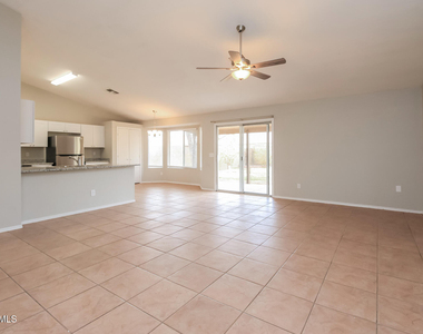 2326 E Devon Court - Photo Thumbnail 3