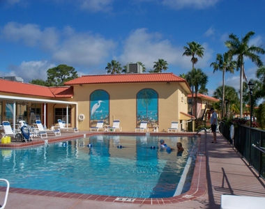 1939 Sw Palm City Road - Photo Thumbnail 23