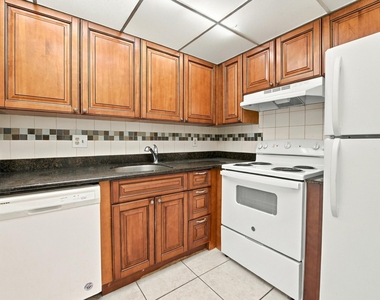 616 Nw 13th Street - Photo Thumbnail 11
