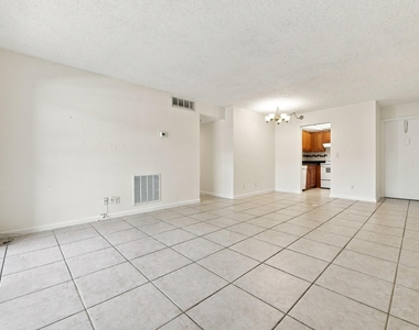 616 Nw 13th Street - Photo Thumbnail 4