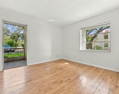 616 Nw 13th Street - Photo Thumbnail 7