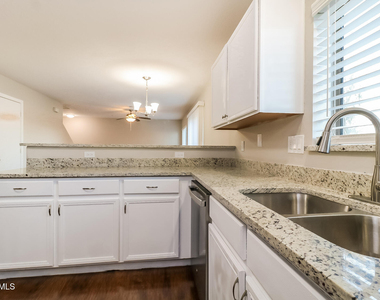12846 W Soledad Street - Photo Thumbnail 6