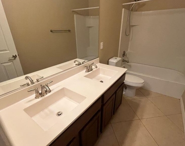 3120 E Patrick Street - Photo Thumbnail 13