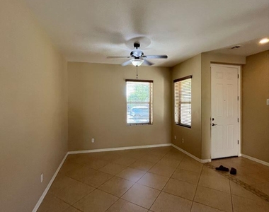 3120 E Patrick Street - Photo Thumbnail 3