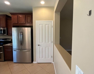 3120 E Patrick Street - Photo Thumbnail 8