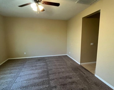 3120 E Patrick Street - Photo Thumbnail 19
