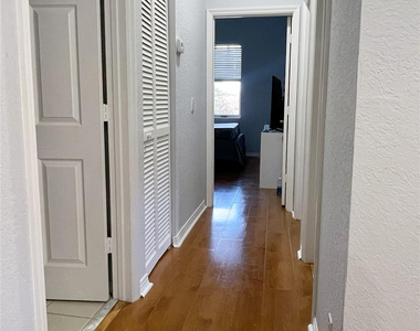 5780 Nw 120th Avenue - Photo Thumbnail 17