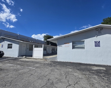 2501 Pierce Street - Photo Thumbnail 14