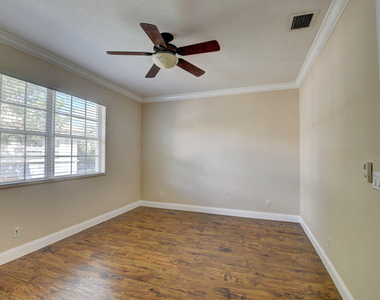 4353 Legacy Court - Photo Thumbnail 20