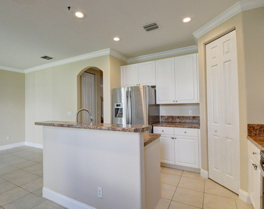 4353 Legacy Court - Photo Thumbnail 7
