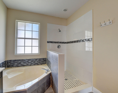 4353 Legacy Court - Photo Thumbnail 28