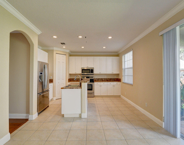 4353 Legacy Court - Photo Thumbnail 6
