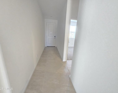 4720 E Amethyst Lane - Photo Thumbnail 11