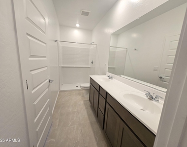 4720 E Amethyst Lane - Photo Thumbnail 20