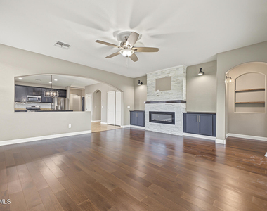 5596 E Helios Drive - Photo Thumbnail 11