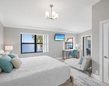 312 Liberty Court - Photo Thumbnail 37