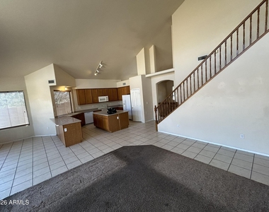 1240 E Baylor Court - Photo Thumbnail 10