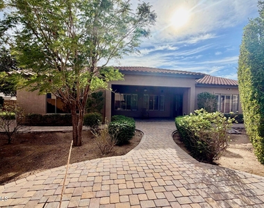 5916 W Fetlock Trail - Photo Thumbnail 24
