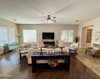 15344 W Corrine Drive - Photo Thumbnail 5