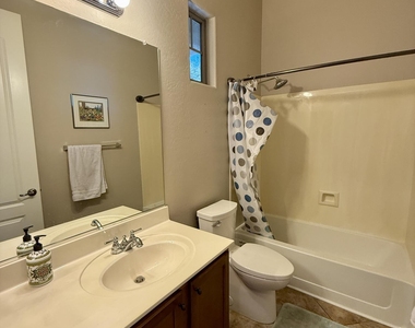 15344 W Corrine Drive - Photo Thumbnail 8
