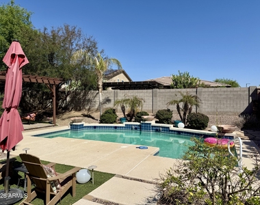 15344 W Corrine Drive - Photo Thumbnail 19