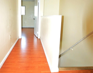 9477 Palm Circle N - Photo Thumbnail 16