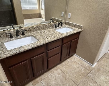 4833 W Taro Drive - Photo Thumbnail 31