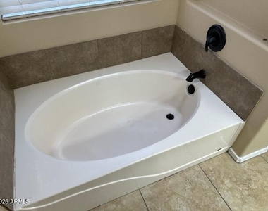 4833 W Taro Drive - Photo Thumbnail 23