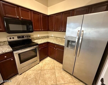 4833 W Taro Drive - Photo Thumbnail 2