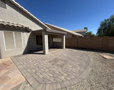 1671 W Princeton Avenue - Photo Thumbnail 26