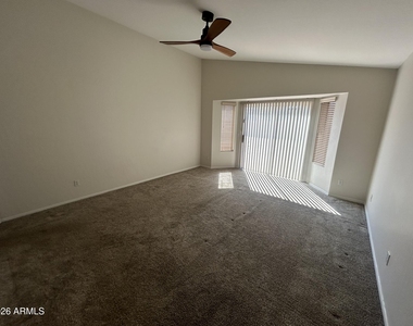 1671 W Princeton Avenue - Photo Thumbnail 18