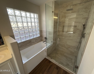 1671 W Princeton Avenue - Photo Thumbnail 21