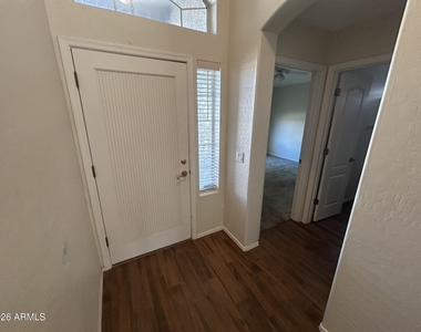 1671 W Princeton Avenue - Photo Thumbnail 3