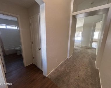 1671 W Princeton Avenue - Photo Thumbnail 4