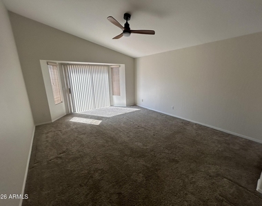 1671 W Princeton Avenue - Photo Thumbnail 17
