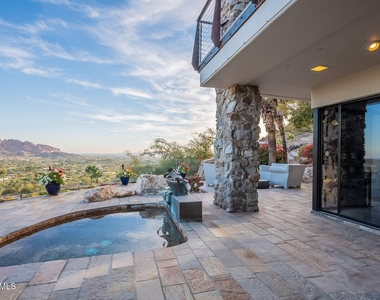 7044 N Hillside Drive - Photo Thumbnail 45