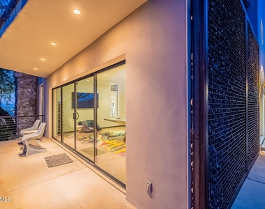 7044 N Hillside Drive - Photo Thumbnail 70