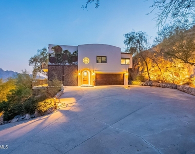 7044 N Hillside Drive - Photo Thumbnail 66