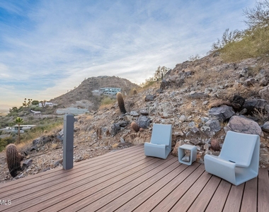 7044 N Hillside Drive - Photo Thumbnail 49